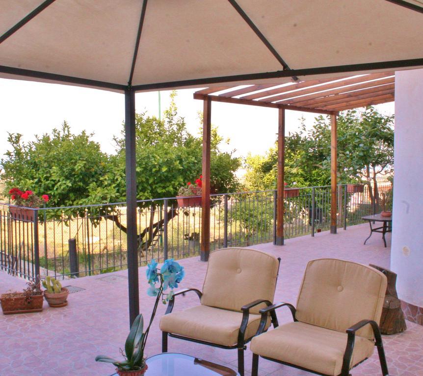 B&B Melibleo Melilli Bagian luar foto