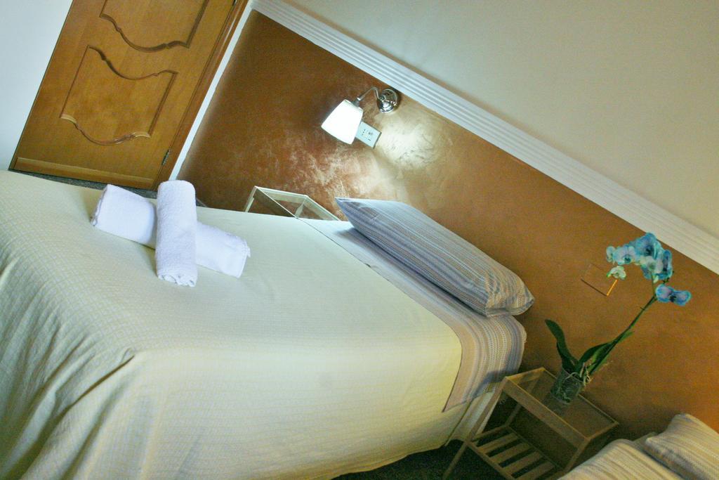 B&B Melibleo Melilli Bagian luar foto